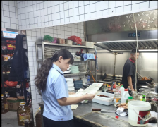<b>以及餐饮具清洗消毒等焦点环节</b>